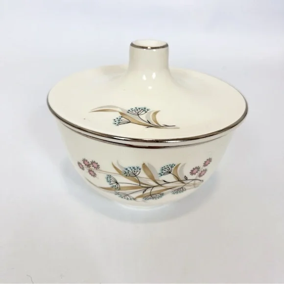 Vintage Taylor Smith & Taylor Cream & Sugar 2341 - Picture 7 of 11